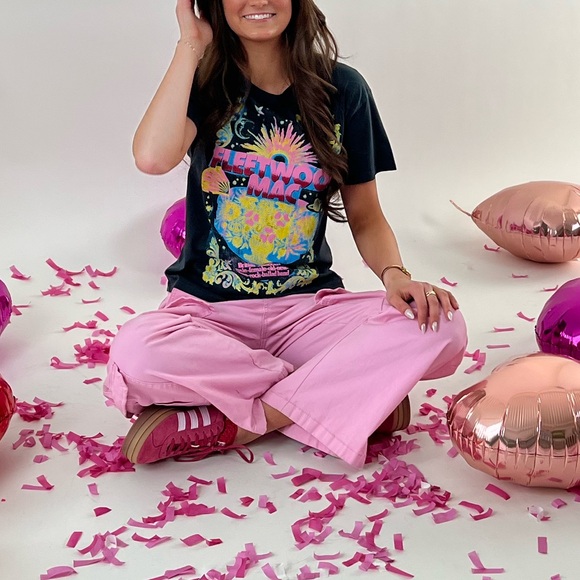 Daydreamer Fleetwood Mac Celestial Bouquet Boyfriend Tee - Picture 2 of 13